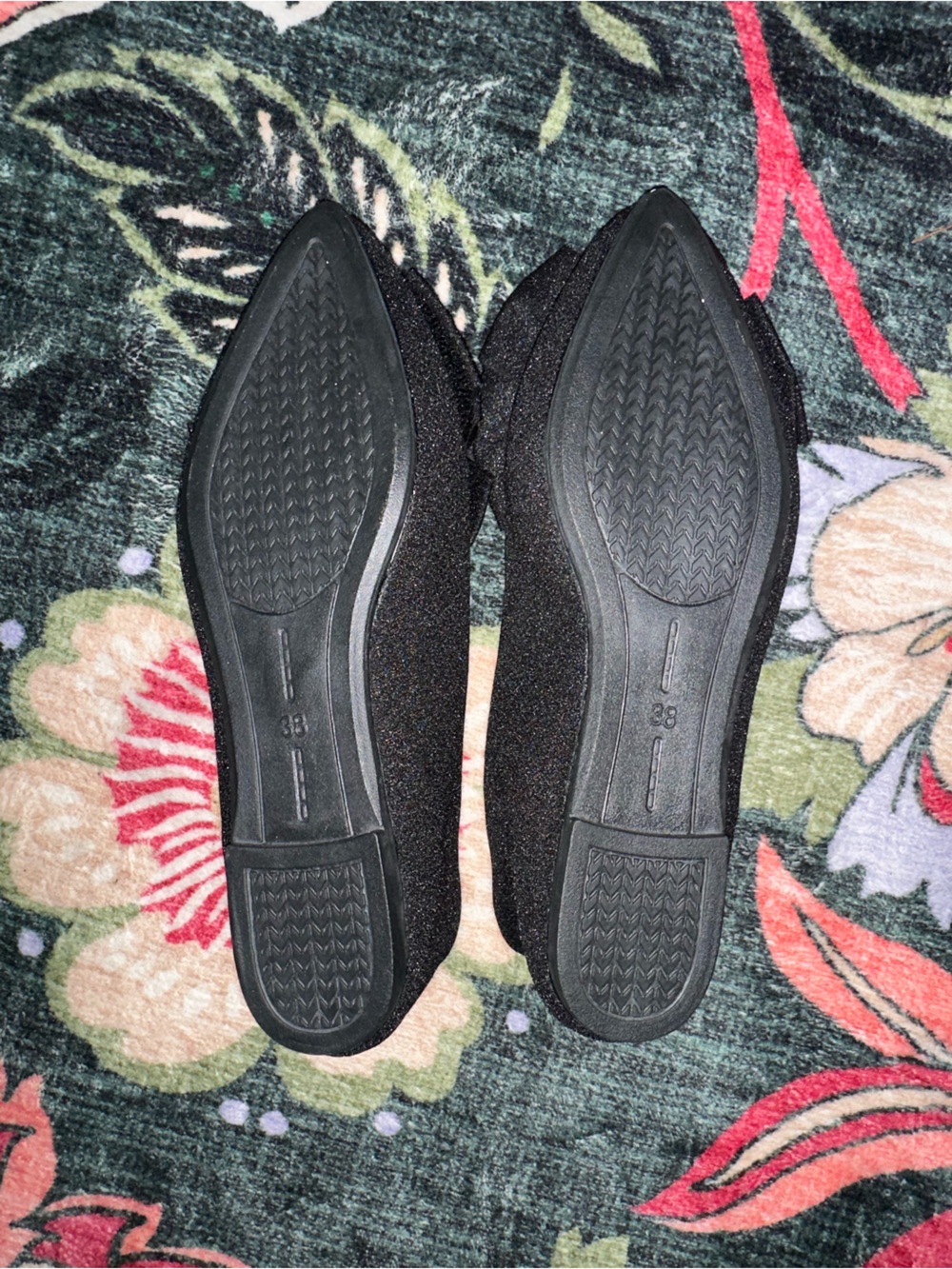 4/$20 💫 
SHEIN Black Bow Pointed Toe Ballet Flats Size 7 Slip-On Shoes - Picture 5 of 11
